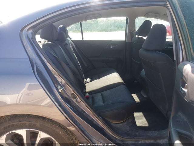 1HGCR2F5XFA270889 Honda k24w1