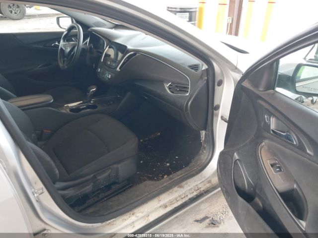 2021 CHEVROLET MALIBU 1G1ZD5ST0MF026626 Photo 4