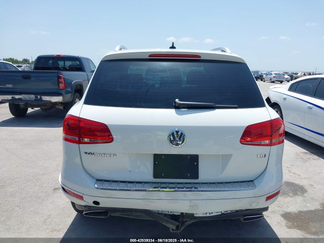 Volkswagen 2014 2014 WVGEP9BP0ED001256 Image 17