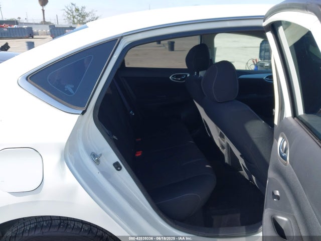 Nissan 2014 2014 3N1AB7AP7EY341530 Image 8