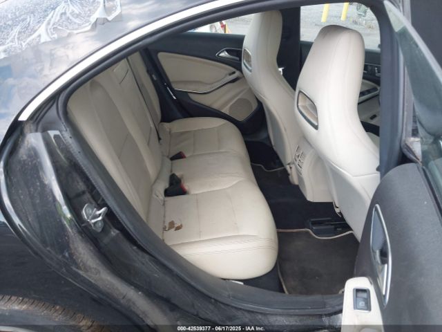2018 MERCEDES-BENZ CLA 250 WDDSJ4GB0JN689861 Photo 7