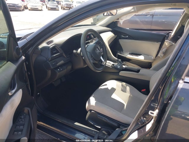 19XZE4F51KE018827 Honda leb6