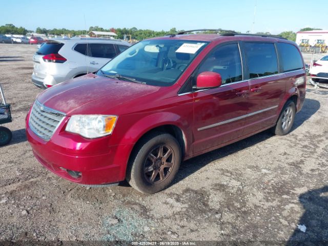 2010 CHRYSLER TOWN & COUNTRY 2A4RR8D14AR330658 Photo 1
