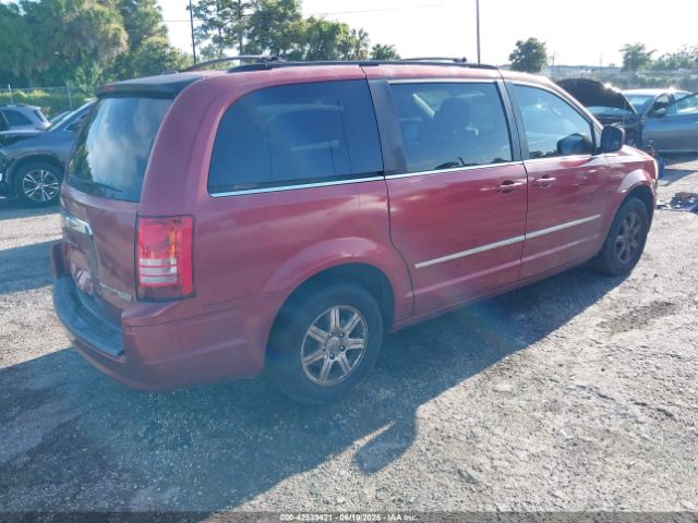 2010 CHRYSLER TOWN & COUNTRY 2A4RR8D14AR330658 Photo 3
