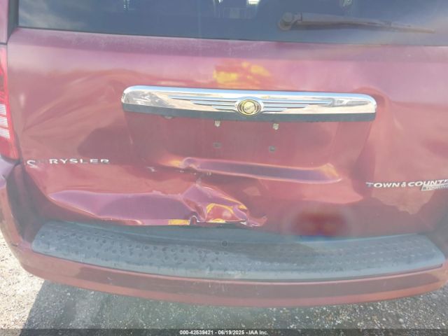2010 CHRYSLER TOWN & COUNTRY 2A4RR8D14AR330658 Photo 5
