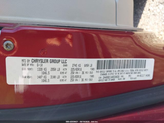 2010 CHRYSLER TOWN & COUNTRY 2A4RR8D14AR330658 Photo 8