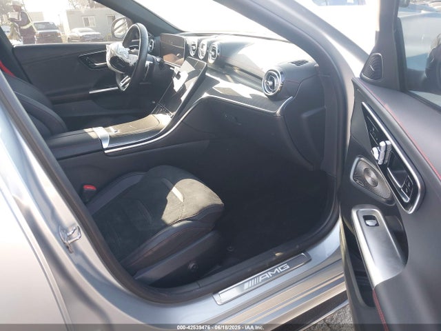 W1KAF8HB2RR229768 Mercedes-Benz m139