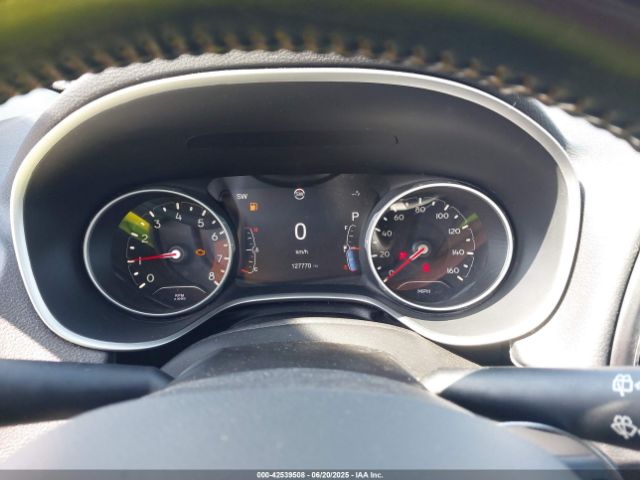 2018 JEEP COMPASS 3C4NJCBB1JT204782 Photo 6
