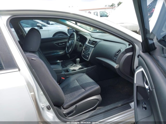 1N4AL3AP7GC226186 Nissan 2016