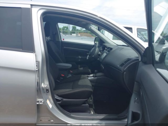 2021 MITSUBISHI OUTLANDER SPORT JA4ARUAUXMU034927 Photo 4