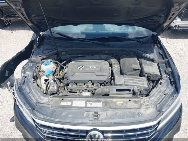 1VWDT7A35HC025803 Volkswagen 1.8 tsi