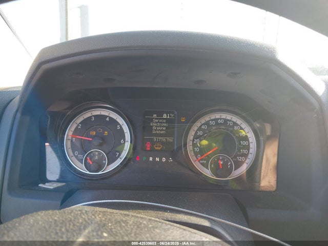 RAM 1500 2018 1C6RR7FT7JS329332 Image 7