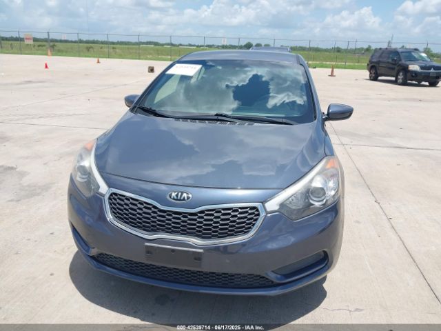 KNAFK4A68G5554119 KIA FORTE LX