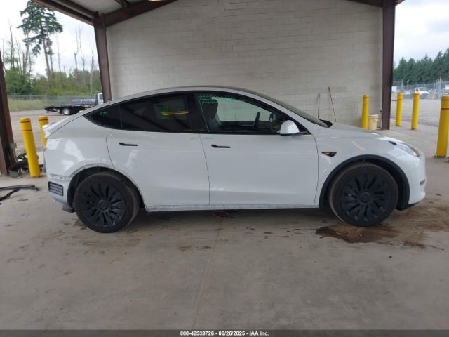 7SAYGDEE8PF828757 Tesla 2023