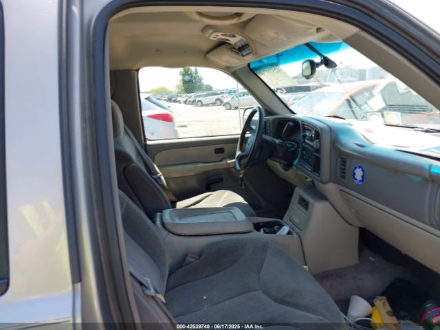 2000 GMC YUKON XL 1500 3GKFK16T5YG190658 Photo 4