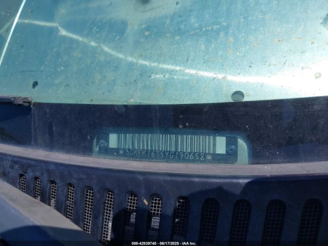2000 GMC YUKON XL 1500 3GKFK16T5YG190658 Photo 8