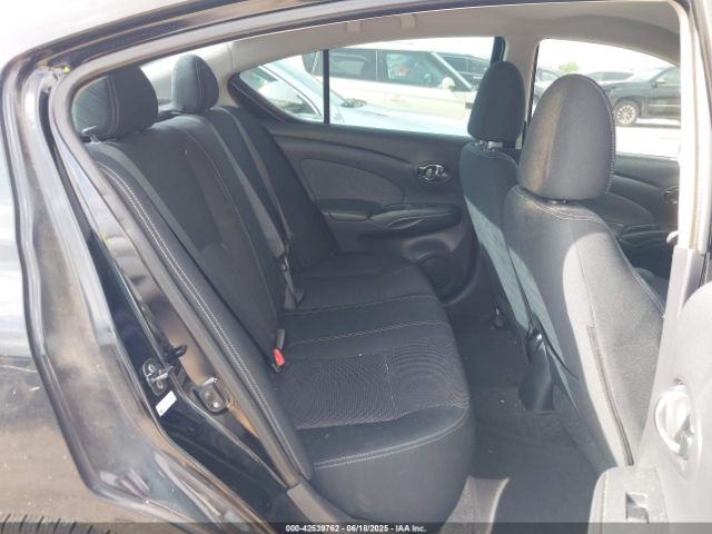 3N1CN7AP7FL892104 Nissan Versa