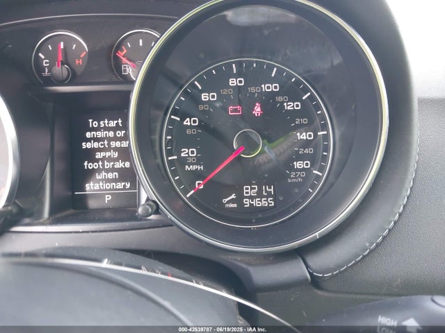 42539787 :رقم المزاد ، TRUSFAFK3E1000524 vin ، 2014 Audi Tt 2.0t مزاد بيع