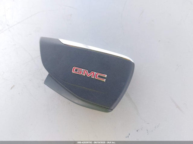1GTPUCEK6PZ218562 GMC l3b