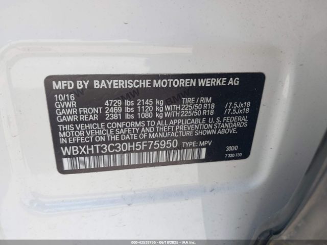 2017 BMW X1 WBXHT3C30H5F75950 Photo 8
