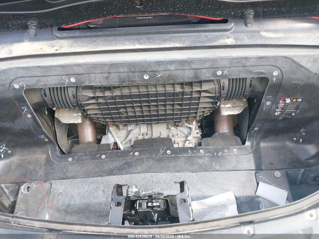 1G1YB3D44P5126055 Chevrolet lt2