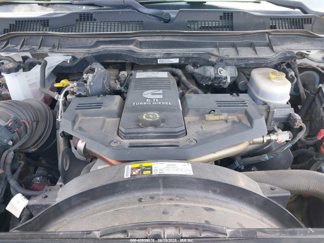 3C6UR5FL0JG329369 RAM 2018