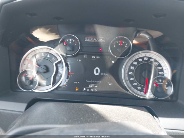 3C6UR5FL0JG329369 RAM 2018
