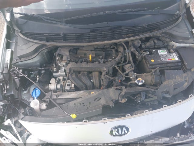 3KPA24AD4ME395756 KIA gamma ii