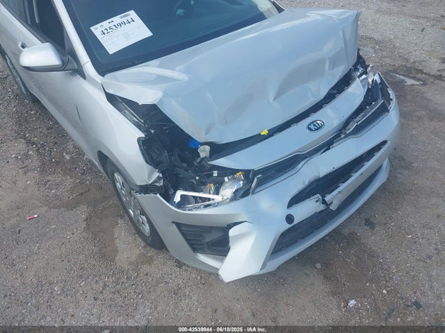 3KPA24AD4ME395756 KIA gamma ii