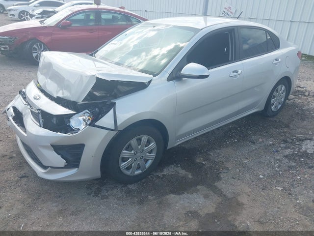 3KPA24AD4ME395756 KIA gamma ii