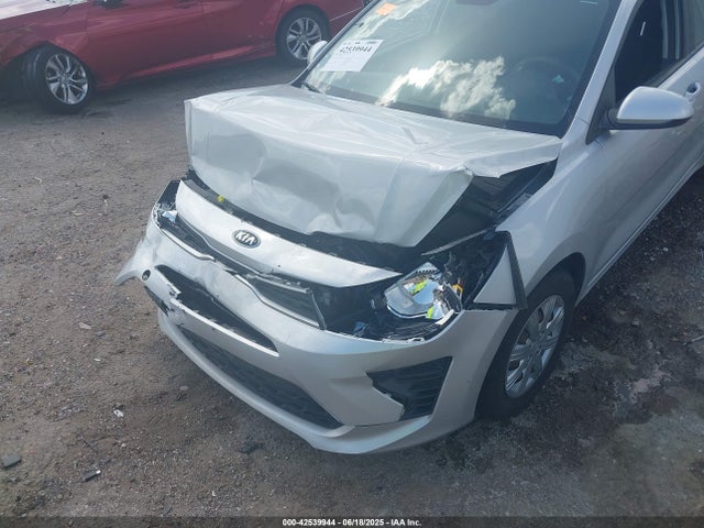 3KPA24AD4ME395756 KIA gamma ii