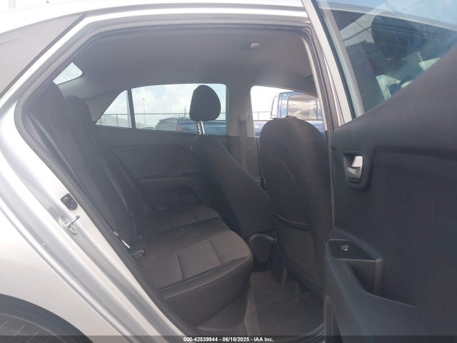 3KPA24AD4ME395756 KIA gamma ii