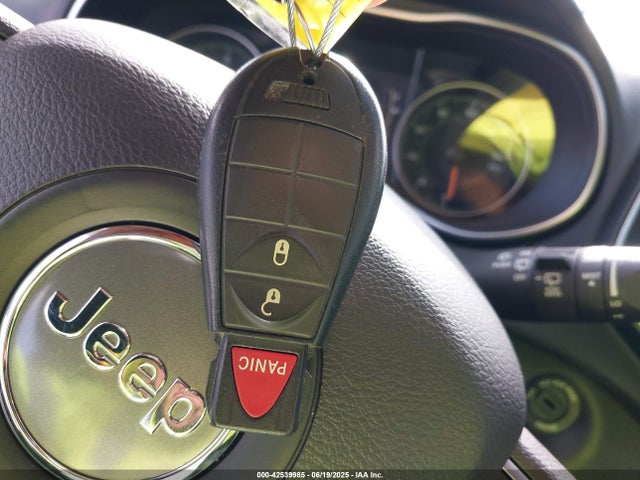 Jeep Cherokee 2019 1C4PJLCB3KD149847 Image 11