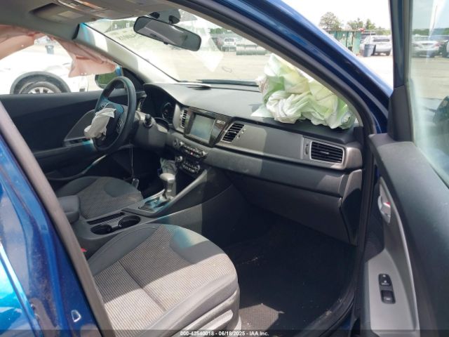 2019 KIA NIRO KNDCB3LC6K5261640 Photo 4