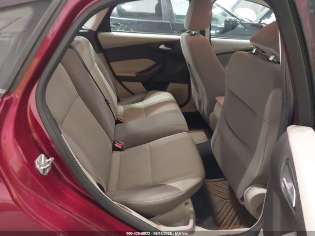 1FADP3K20EL208839 Ford 2014
