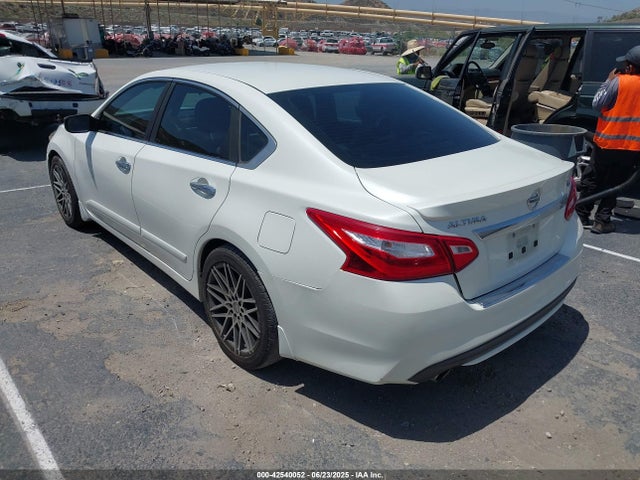 1N4AL3AP6GC224705 Nissan 2016