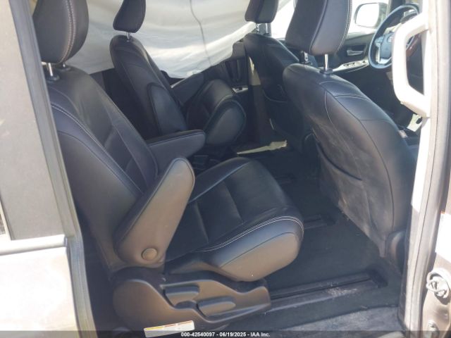 2019 TOYOTA SIENNA 5TDEZ3DC7KS223251 Photo 7