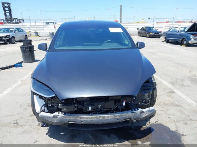 7SAXCDE53RF434108 Tesla 2024