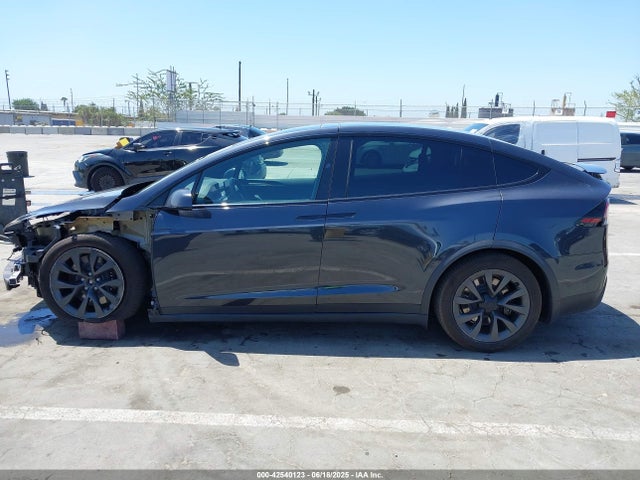 7SAXCDE53RF434108 Tesla 2024