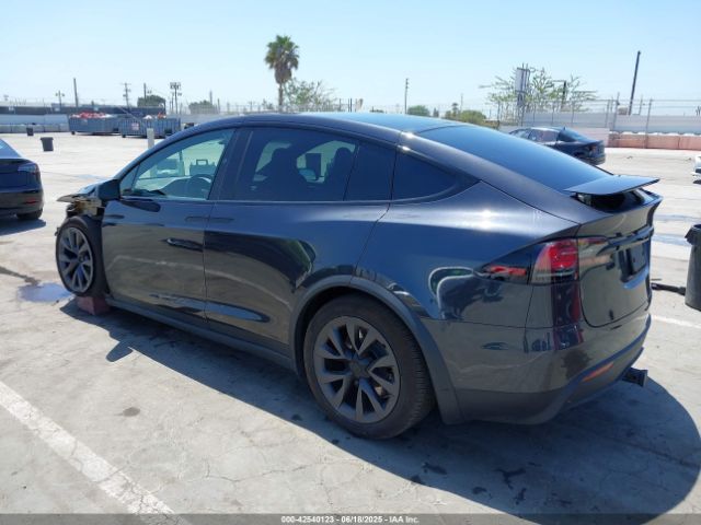 2024 TESLA MODEL X 7SAXCDE53RF434108 Photo 2