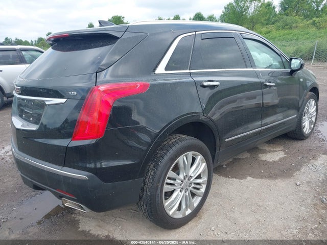 2017 CADILLAC XT5 1GYKNERS8HZ166599 Photo 3