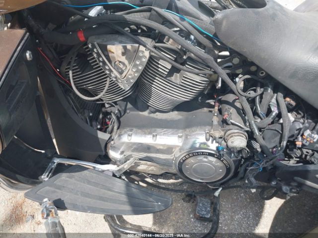 2016 VICTORY MOTORCYCLES CROSS COUNTRY 5VPTW36N4G3055156 Photo 8