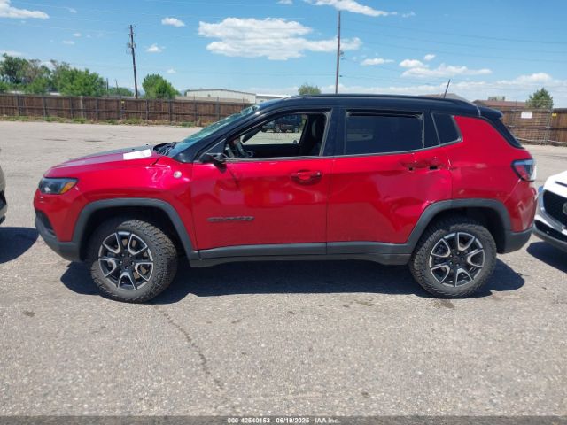 3C4NJDDN7ST550950 Jeep Compass