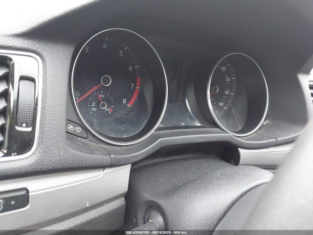 Продажа на аукционе авто 2016 Volkswagen Passat 1.8t S, vin: 1VWAT7A37GC018952, номер лота: 42540185