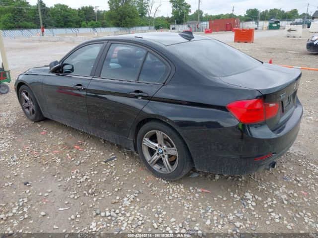 2013 BMW 328I WBA3B5G59DNS00693 Photo 2