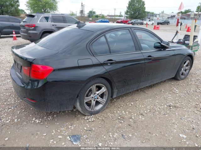 2013 BMW 328I WBA3B5G59DNS00693 Photo 3