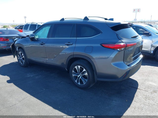 Toyota t24a-fts 2023 5TDKDRAH5PS028891 Image 3