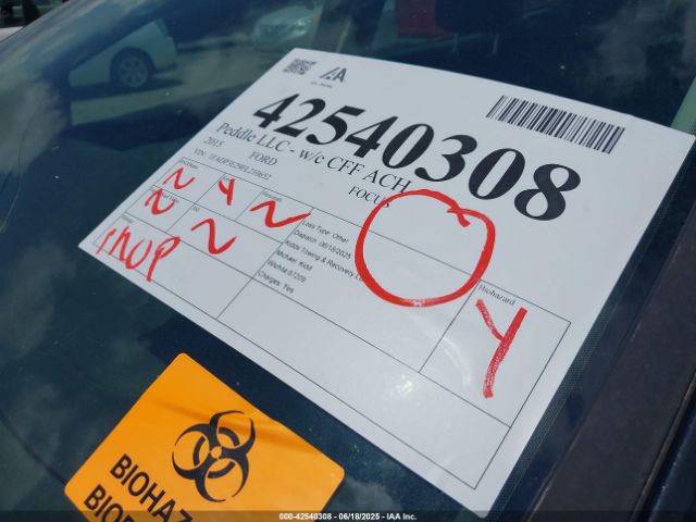 2015 FORD FOCUS 1FADP3E29FL210652 Photo 6