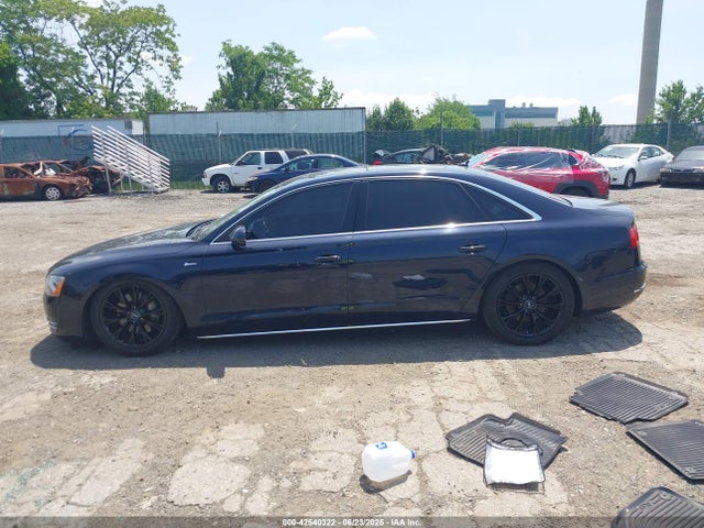 Audi A8 2014 WAURGAFD1EN002639 Image 14
