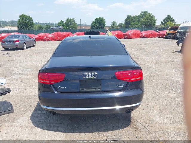 Audi A8 2014 WAURGAFD1EN002639 Image 16